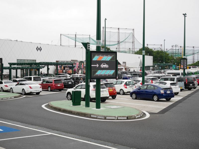 オリバーと伊豆高原へドライブ旅行(愛犬の駅）